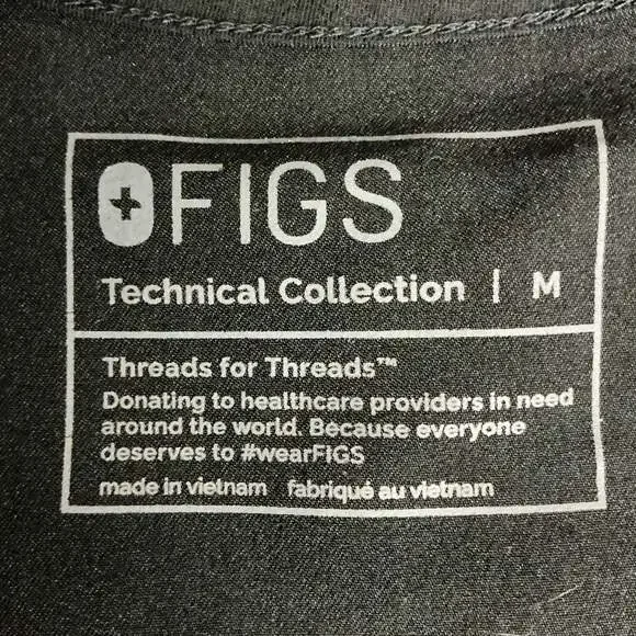 FIGS Black Scrub Top 
PO#2805 - Picture 3 of 5